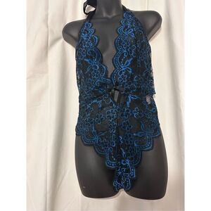 NEW WITH TAGS Floral Lace Scallop Trim Plunging Teddy Bodysuit BLUE AND BLACK XL